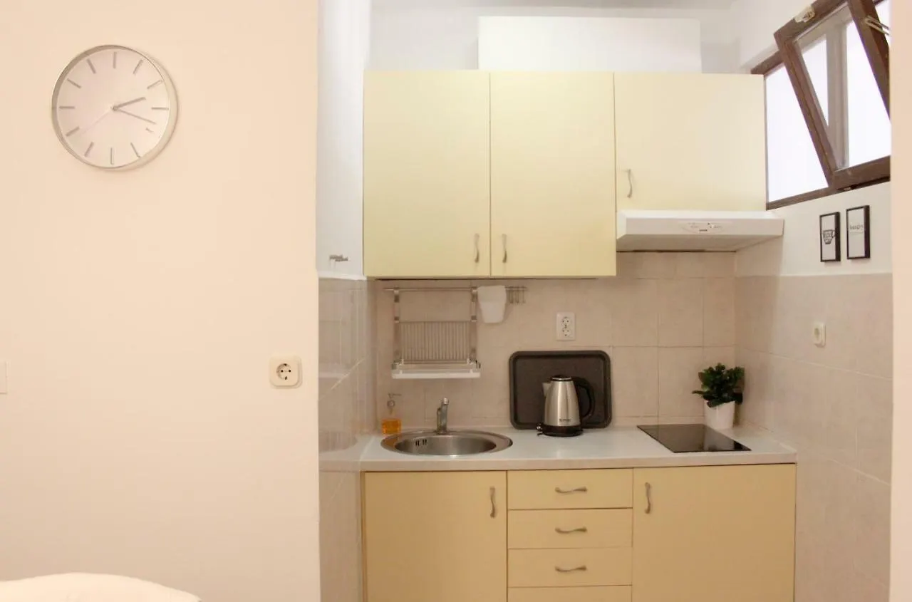 Marjan Hill Apartment - Close To Center & Garage Split